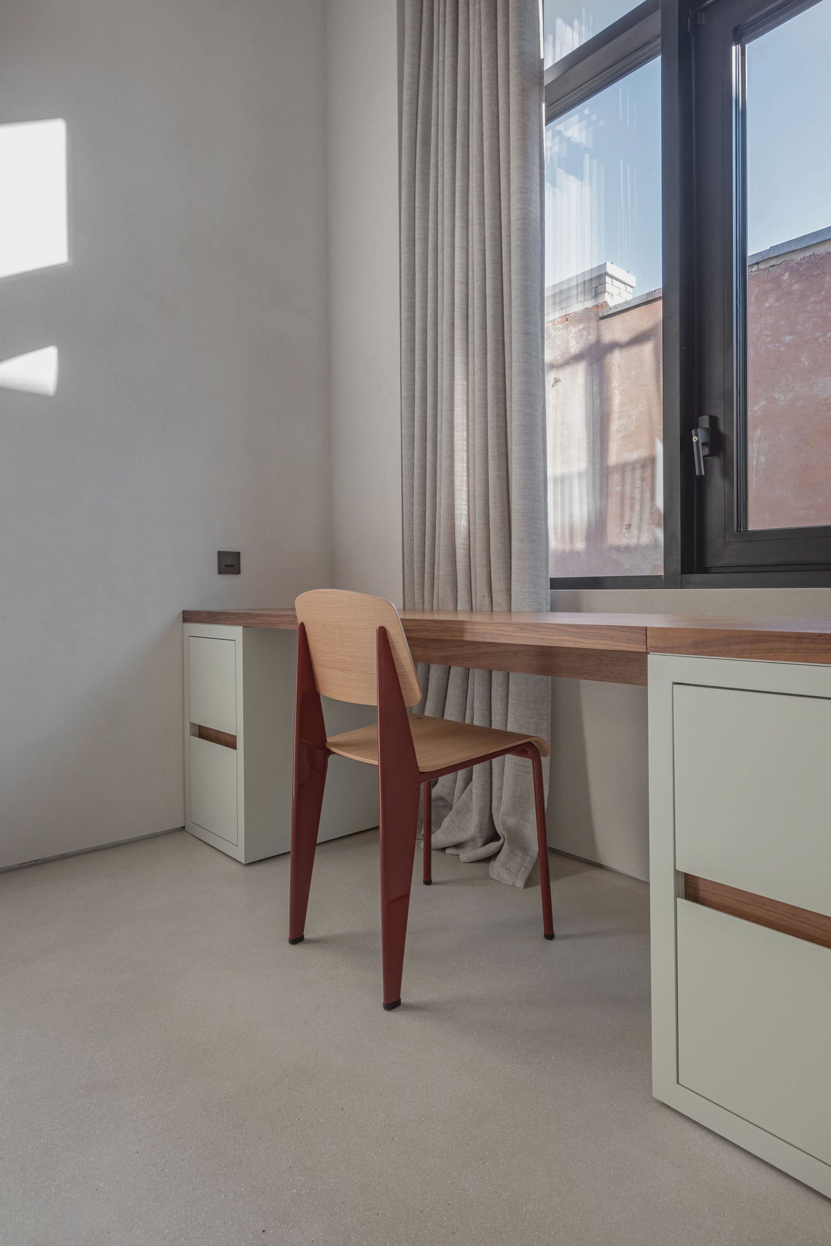 Bedroom furniture | 09 - Photo 5