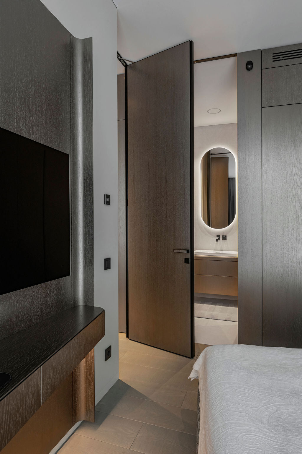 Bedroom furniture | 06 - Photo 7