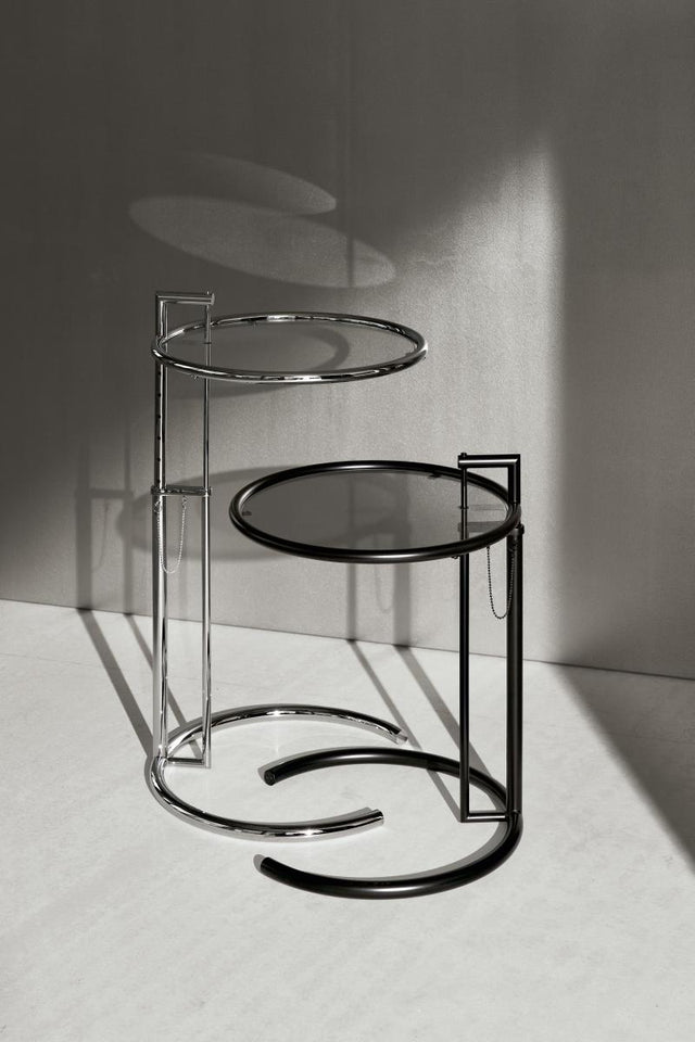 Adjustable table E1027 | ClassiCon