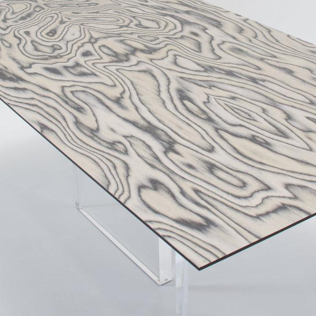 FLOW dining table by VIRÚNA 