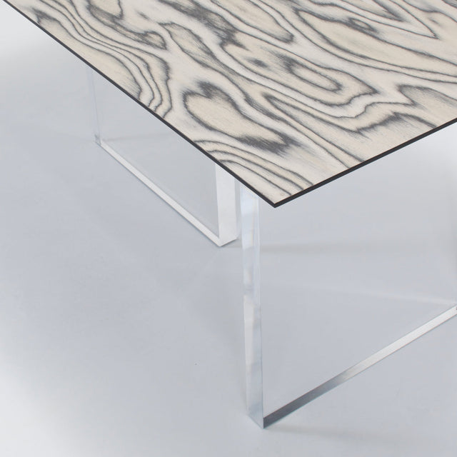 FLOW dining table by VIRÚNA 