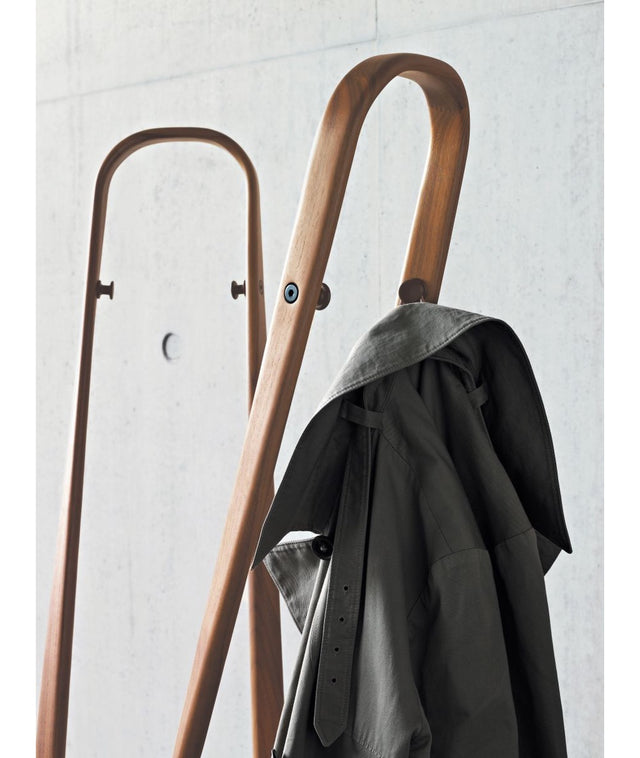 Saturn drabužių kabykla | ClassiCon