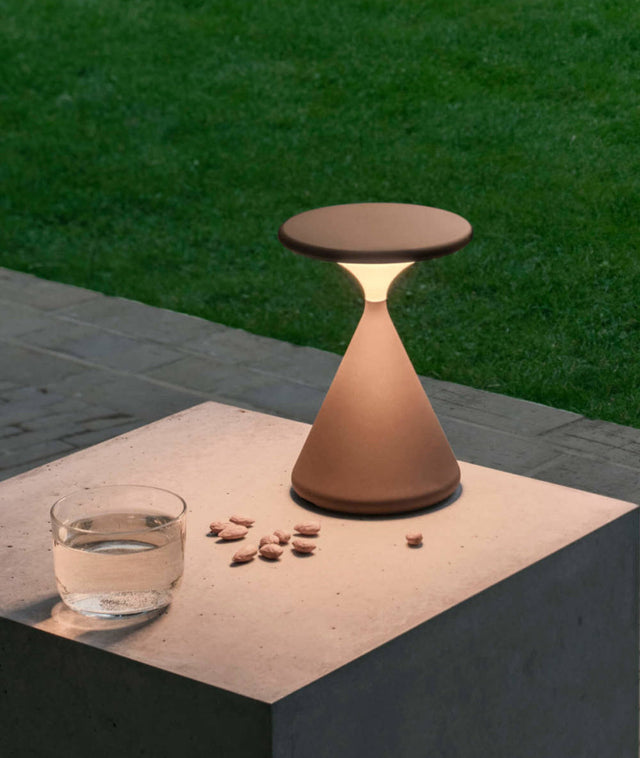 Salt &amp; Pepper Table Lamp | Grau